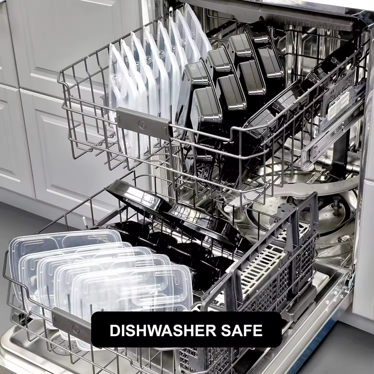 Heavy Duty 39 oz. 3 Compartment Rectangular Microwavable Container with Lid - 150/Case