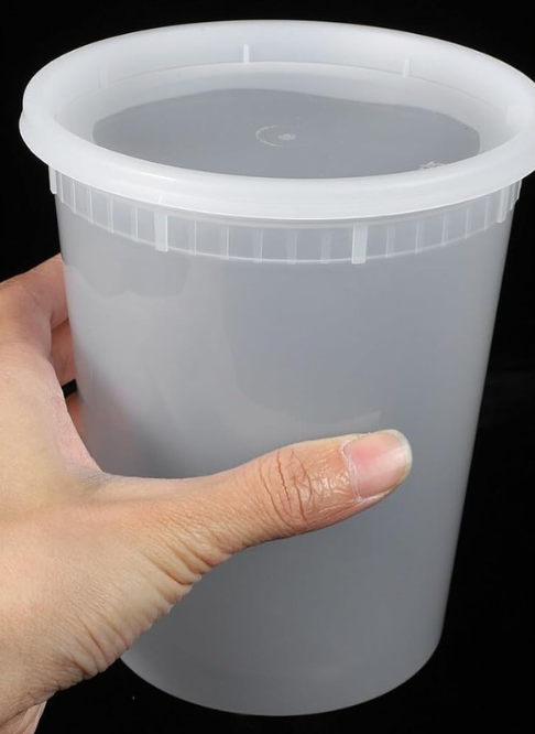 32 oz Heavy-Duty Microwavable Plastic Deli Containers with Lids – 240/Case